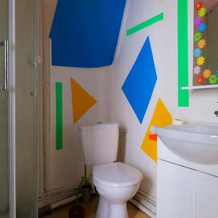 Appartement Studette Pop Art - 2 Personnes *