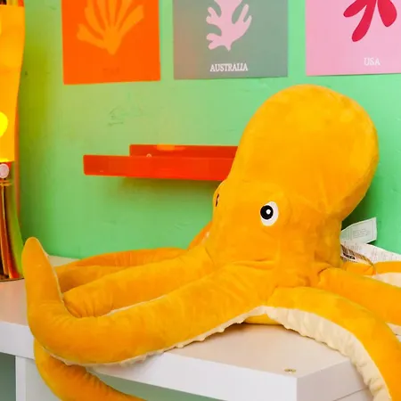 Studette Pop Art - 2 Personnes Appartement *